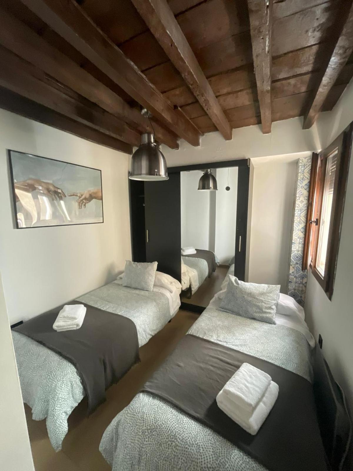 גרנדה Suite Puerta De La Alhambra מראה חיצוני תמונה